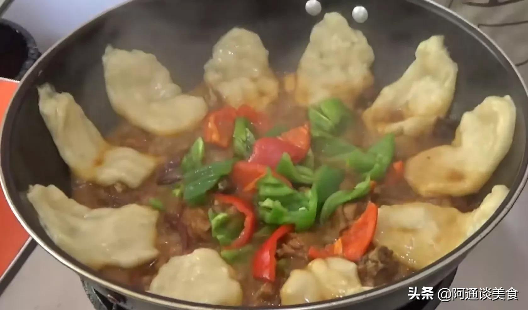 地锅鸡怎么做不柴还很q弹,地锅鸡怎么做好吃还好看