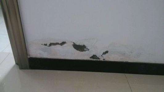 墙面掉漆的补救方法自己怎么补救,家里装修完了