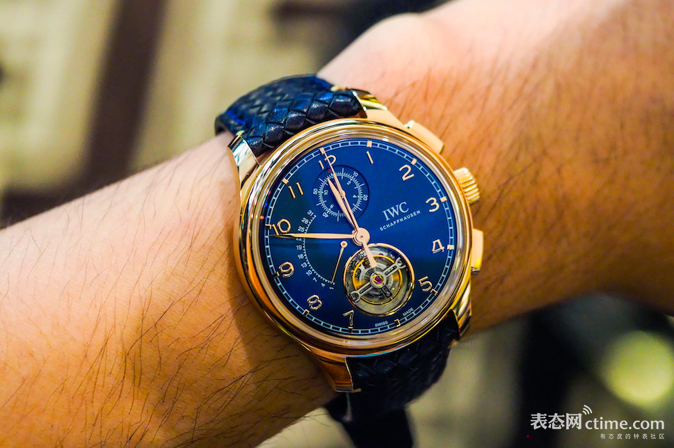 陈述一下IWC的“国籍”问题,因为江湖上老把它和“德表”挂钩