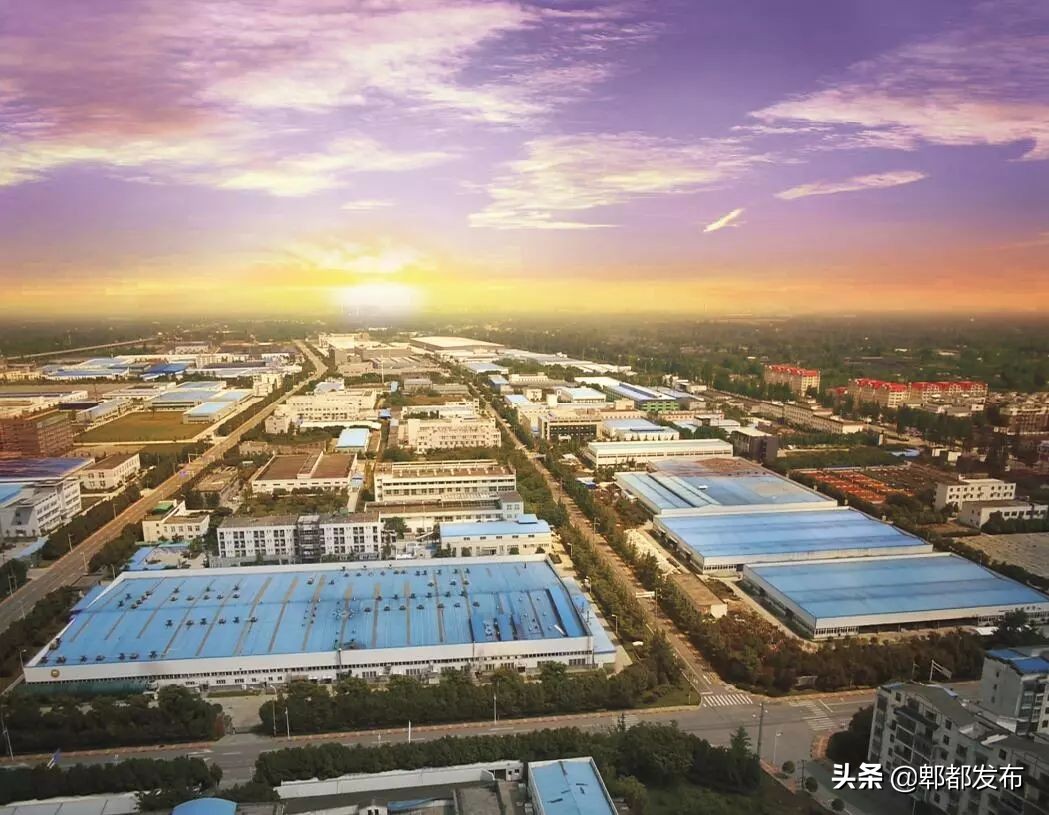 如何“调”出川菜千滋百味?川调产业发展对接会在“豆瓣之乡”郫都召开