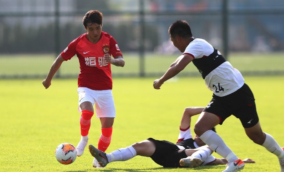 恒大足校小将完整视频,恒大足校4-1足球小将