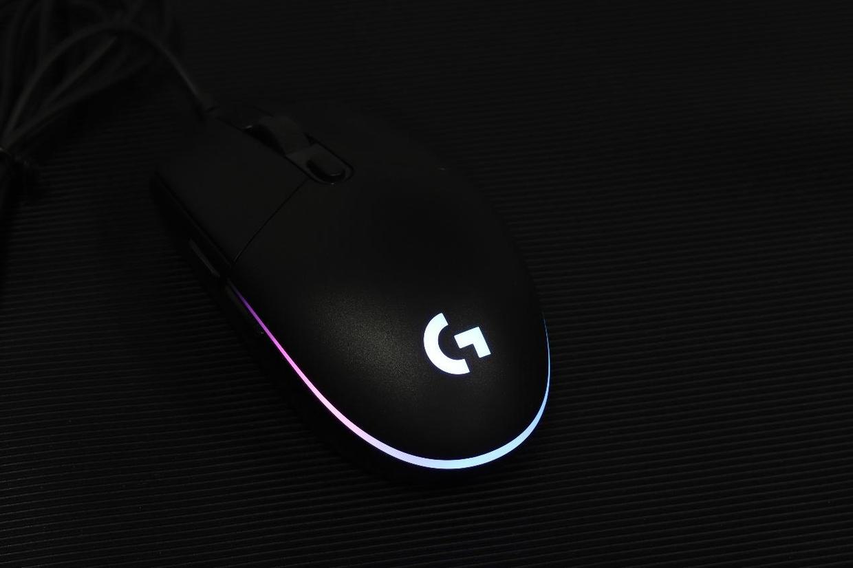 罗技g102csgo鼠标灵敏度dpi,罗技g102第二代鼠标中键作用