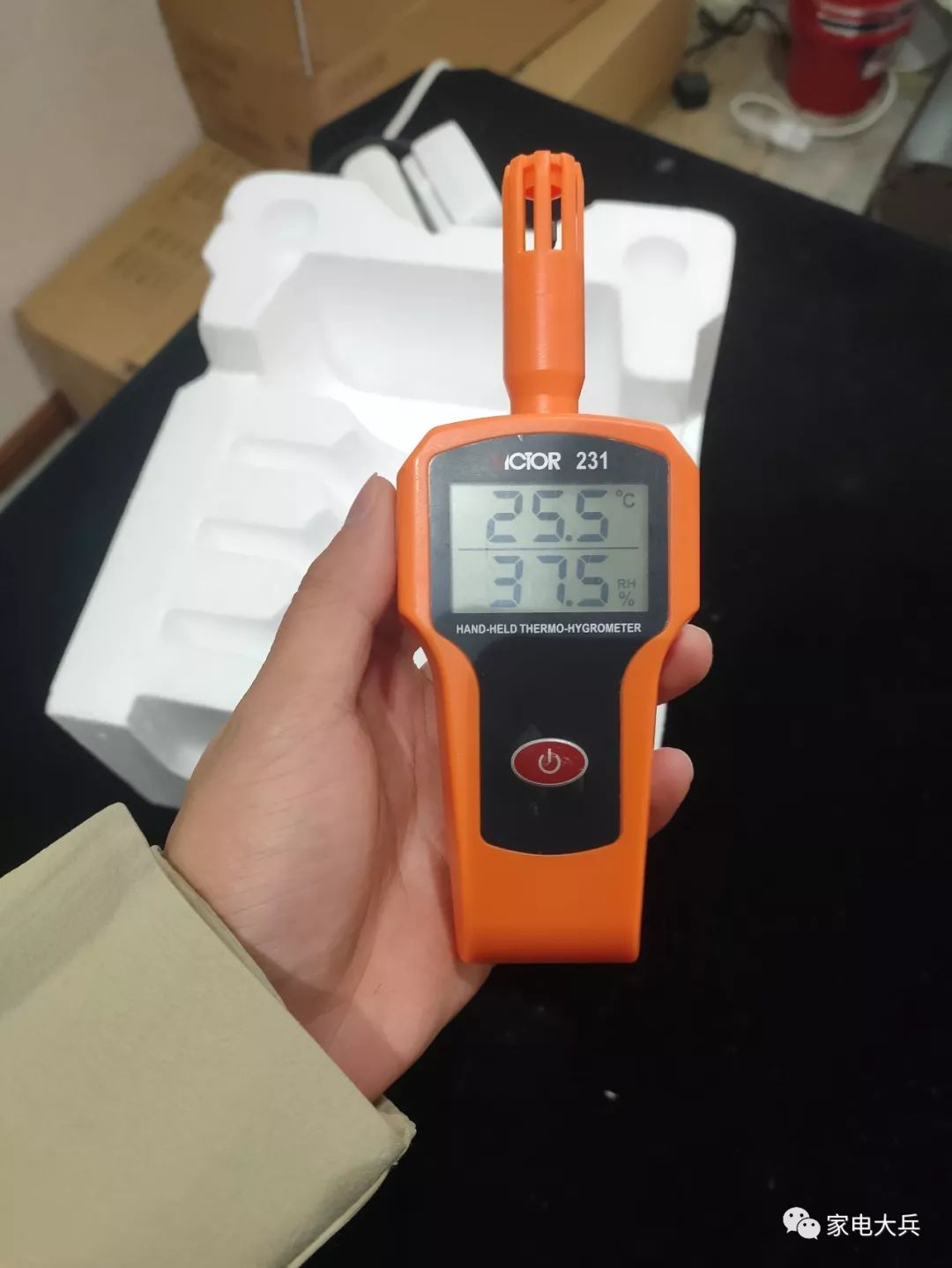 艾美特美的格力取暖器哪个好,格力与美的空调拆机对比视频