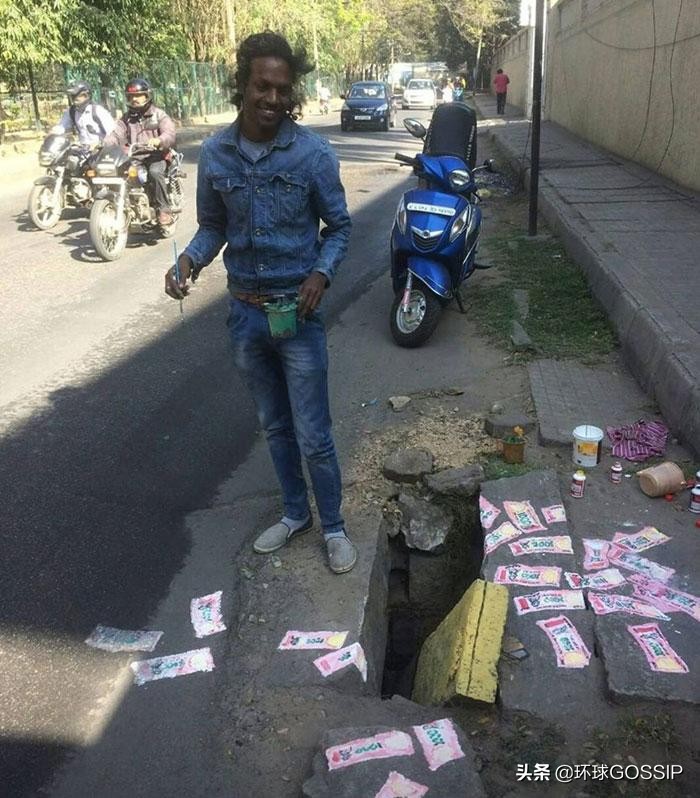 印度艺术家用脑洞大开的艺术手段对付路面坑洼，取得奇效