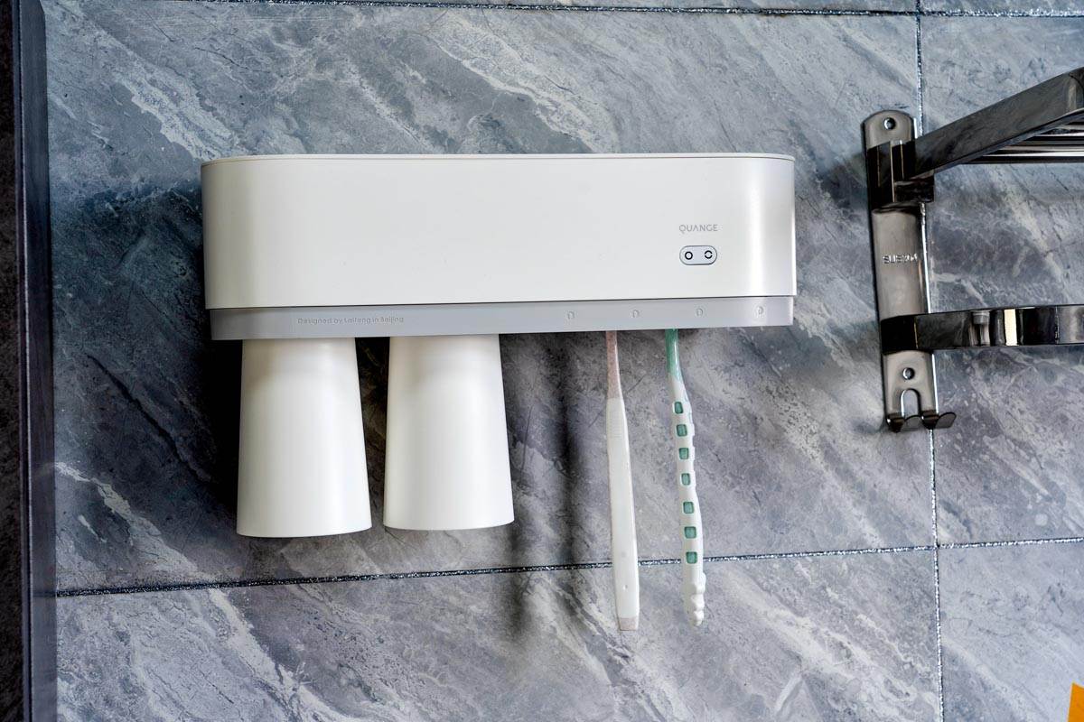 全格智能杀菌牙刷,全格智能杀菌牙刷杯架怎么拆开