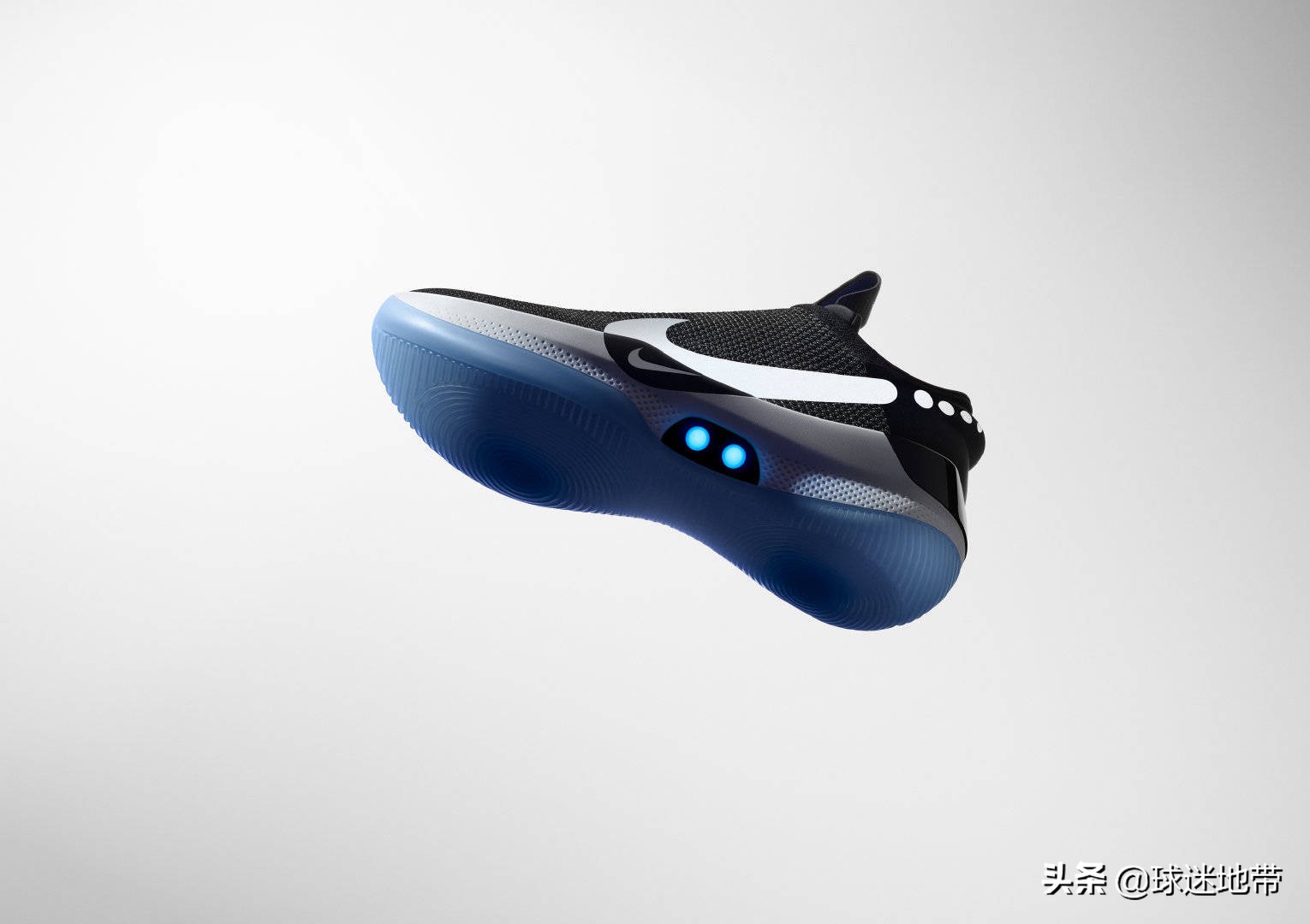 nba自动系鞋带篮球鞋,篮球鞋旋转式系鞋带