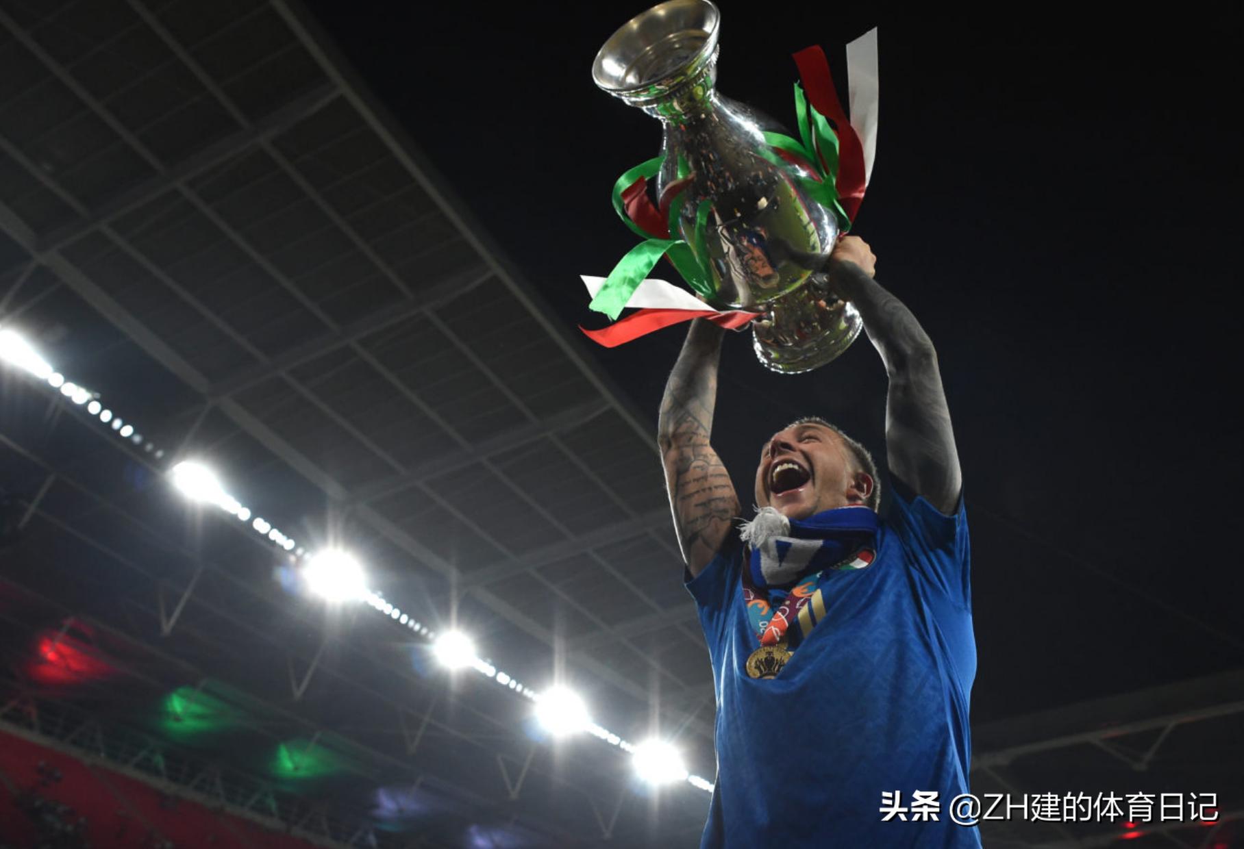 意大利4:3英格兰赛后,意大利爆冷出局曼奇尼