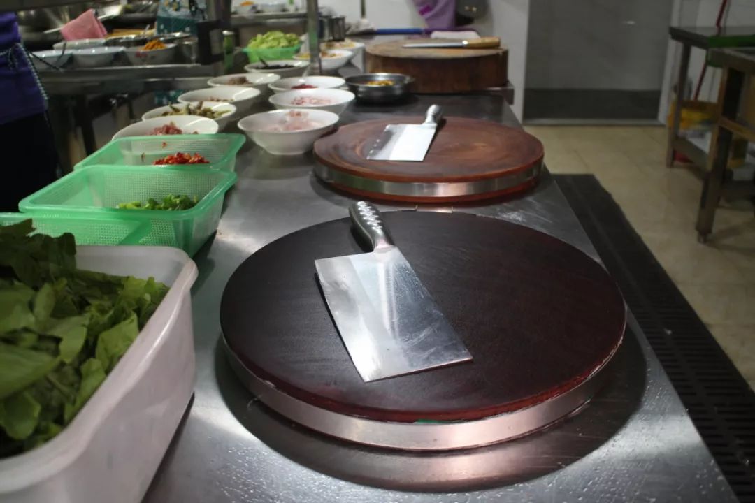 妈妈菜?“苗圃第一勺”钟姐把正宗的衡东私房菜带到华新开发区了