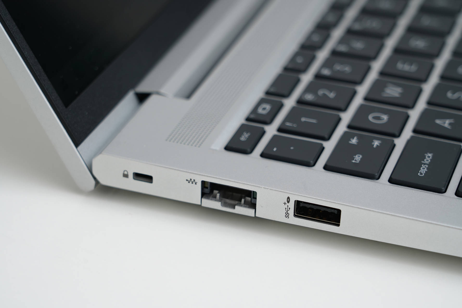 高颜值硬核办公好选择--惠普战66四代笔记本电脑评测