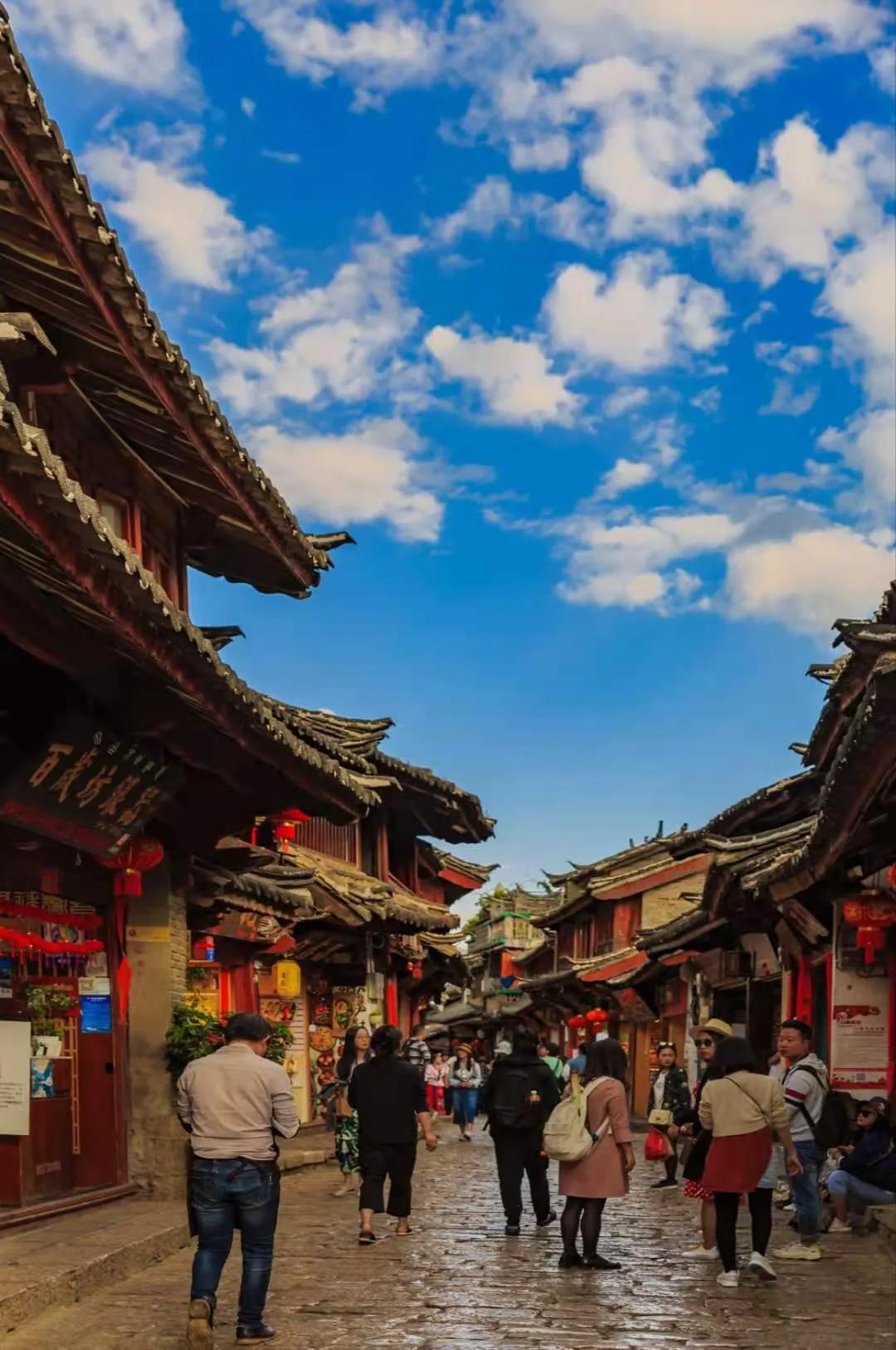 坐拥六百万粉丝博主,坐拥四百多万粉丝