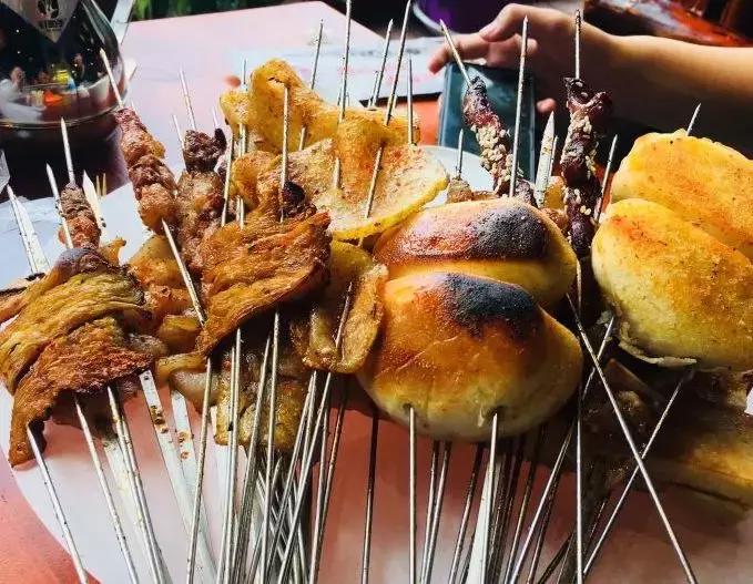 长春市有特色的烧烤吧,长春最好吃的烧烤店