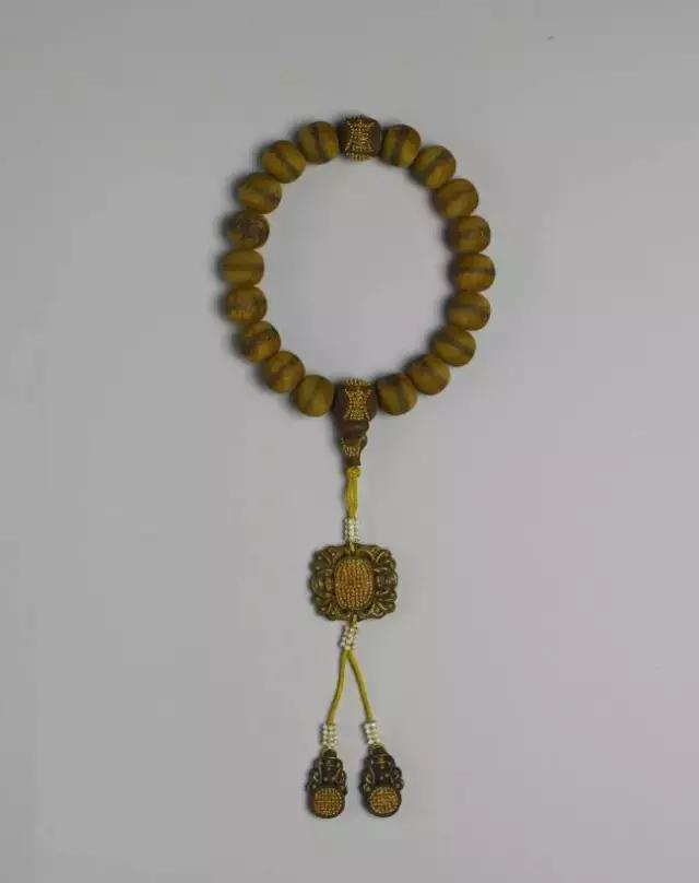 古代女人的首饰,古代女子的首饰描写