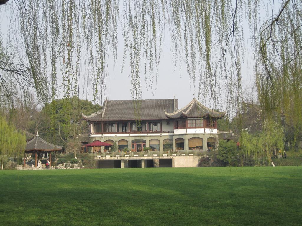 杭州西湖柳浪闻莺景区,杭州西湖柳浪闻莺历史简介