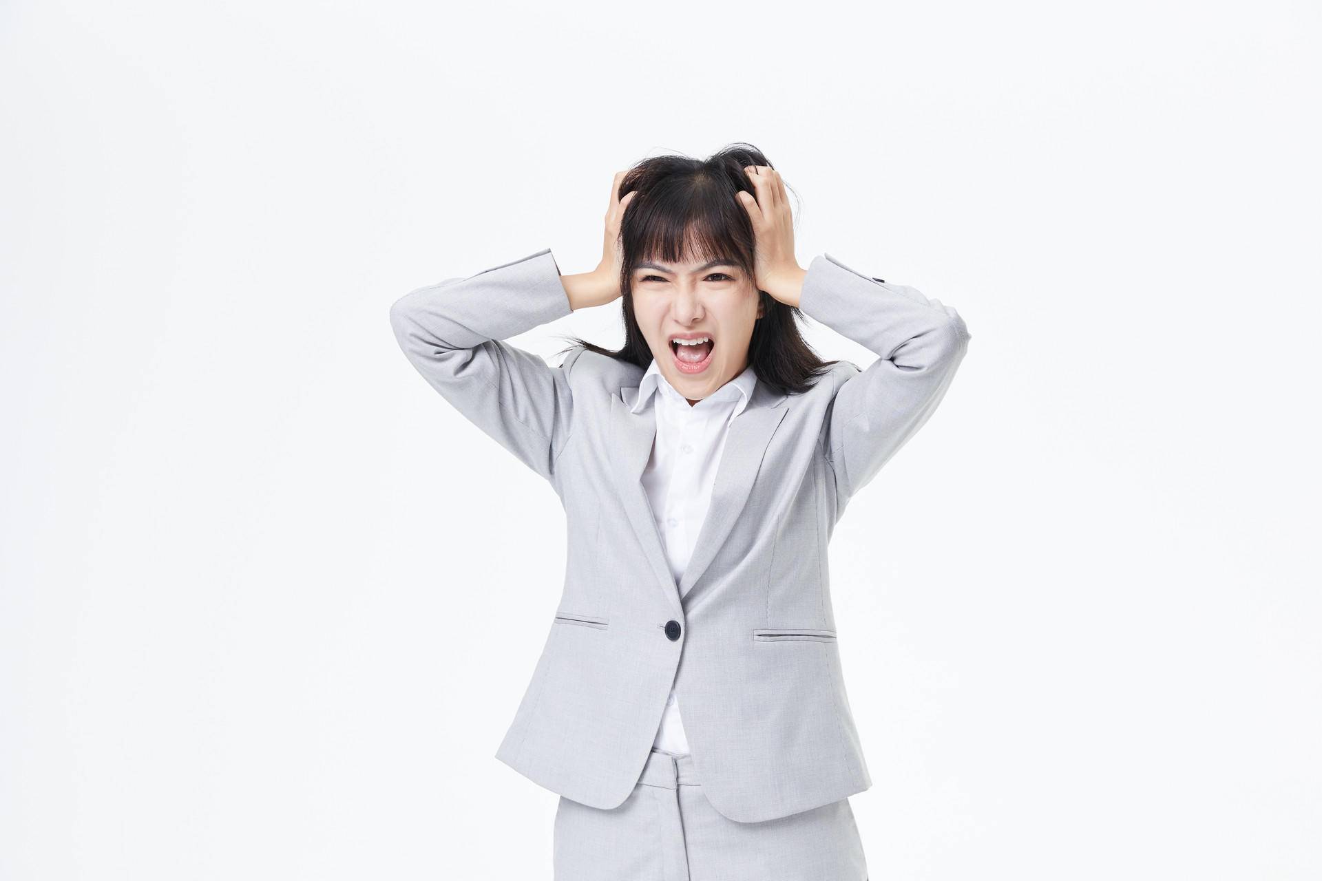 我妈经常乱翻家里东西后续,我妈总爱翻我东西