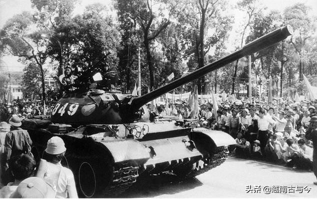 越南对投奔怒海的态度,越南华人军官投奔怒海