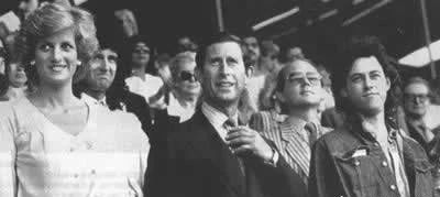 小鲜肉当道，只见偶像，不见歌手！揭秘华语乐坛辉煌十年！