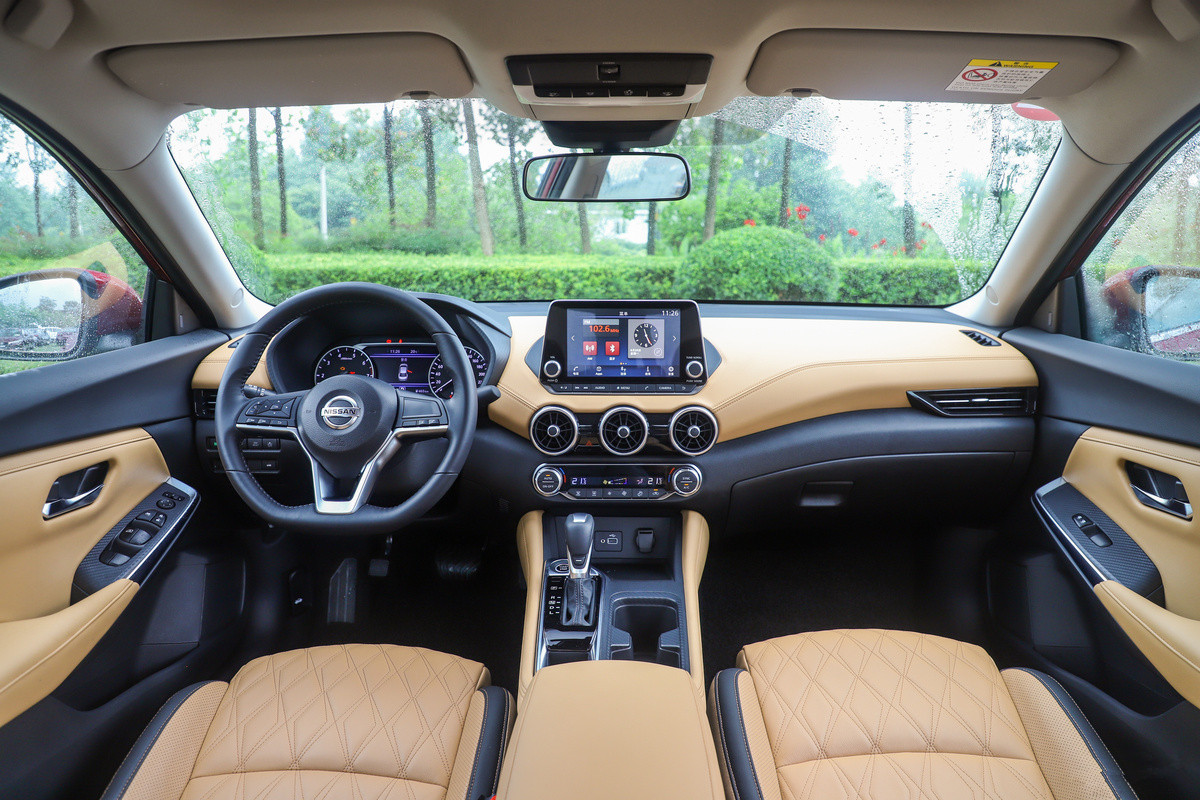 新轩逸和卡罗拉朗逸,轩逸与朗逸卡罗拉的比较