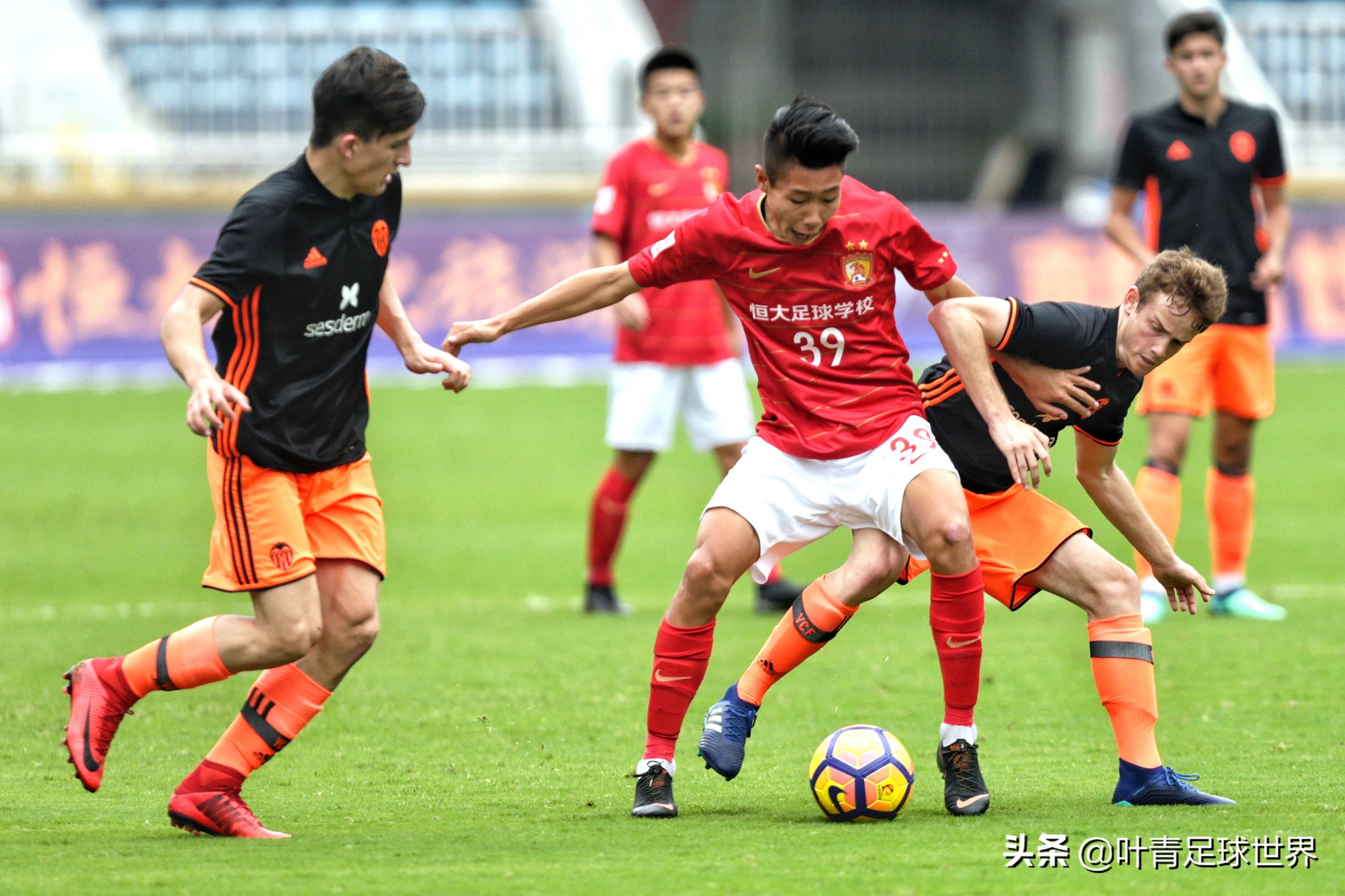 恒大淘宝退出中国足球了吗,恒大淘宝放弃广州队了吗