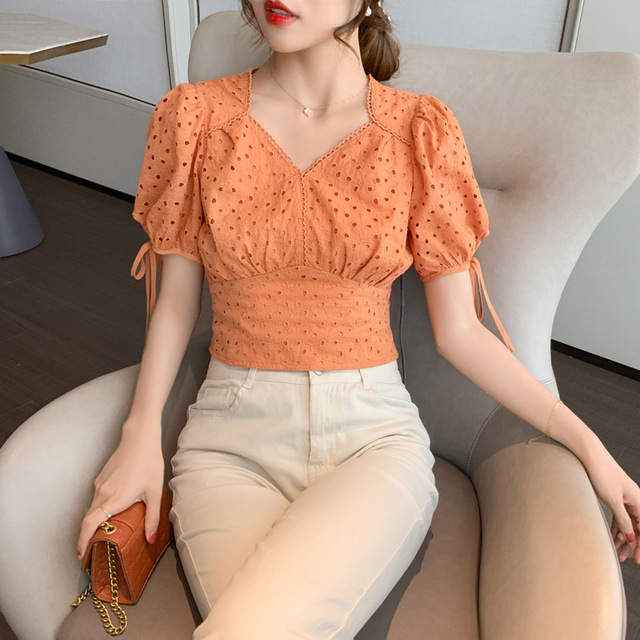 小个子减龄短款上衣白色,显气质的女生夏季上衣推荐