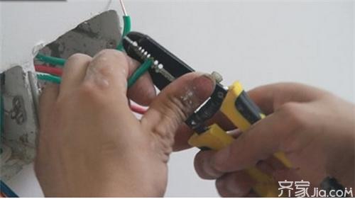 一个插座改成3个插座怎么接线,插座接线图正确的接法