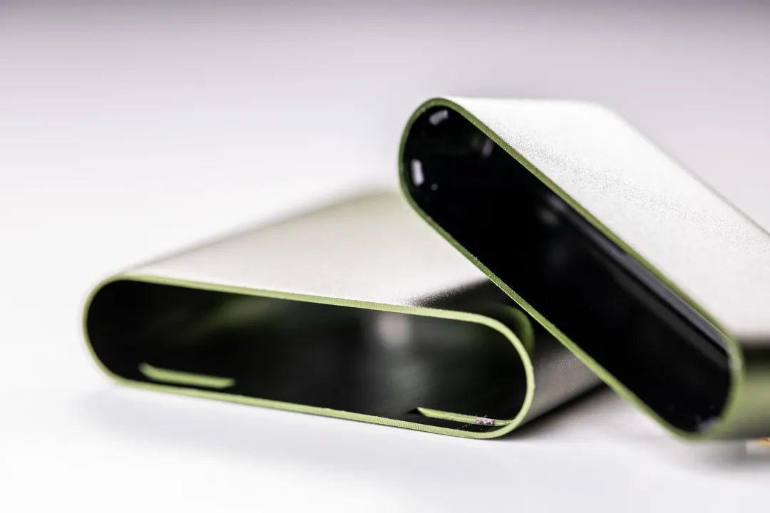 小米生态链剃须刀怎样拆解,小米生态链做出卡片剃须刀