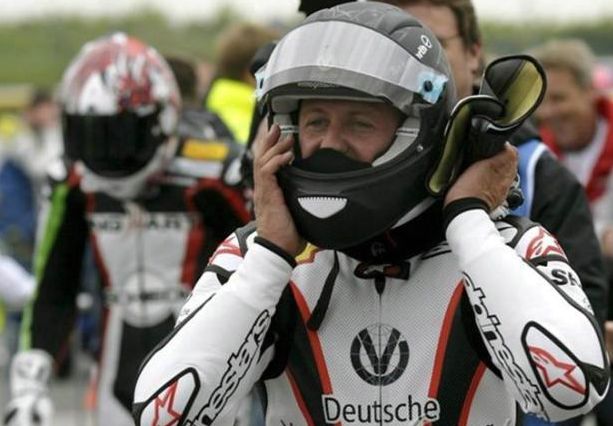 舒马赫玩滑雪的视频,舒马赫滑雪