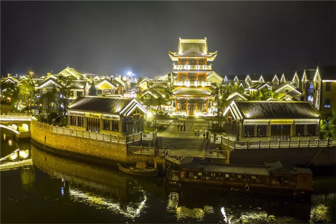 童话小镇在哪里,山东梦幻童话小镇在哪里