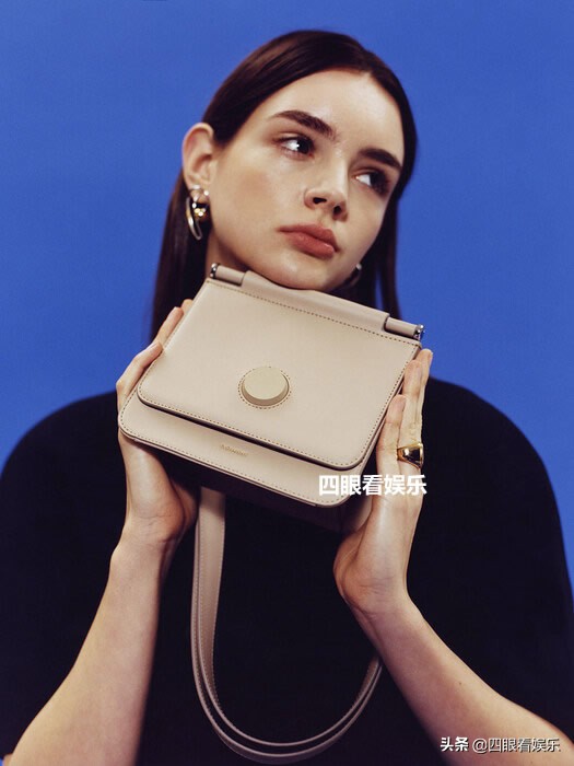 夫妻的世界韩素希第几集出现,夫妇的世界金喜爱和韩素希