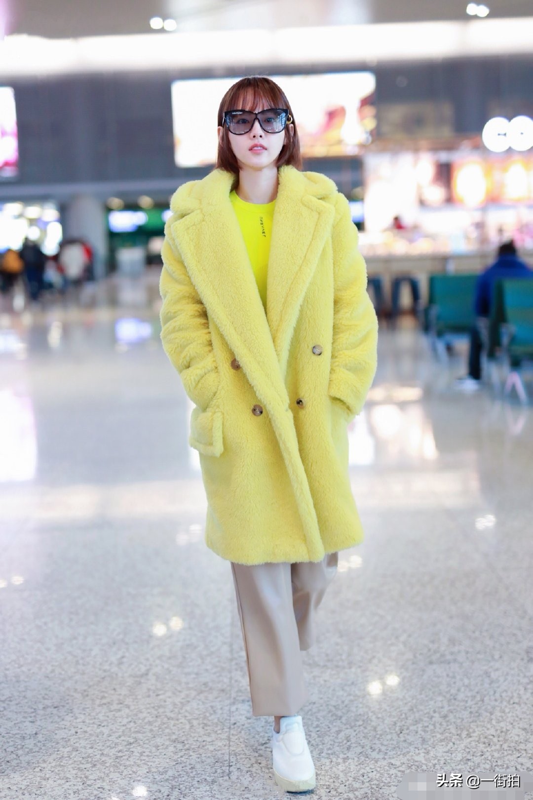 张嘉倪的穿搭是什么风格,张嘉倪穿高定