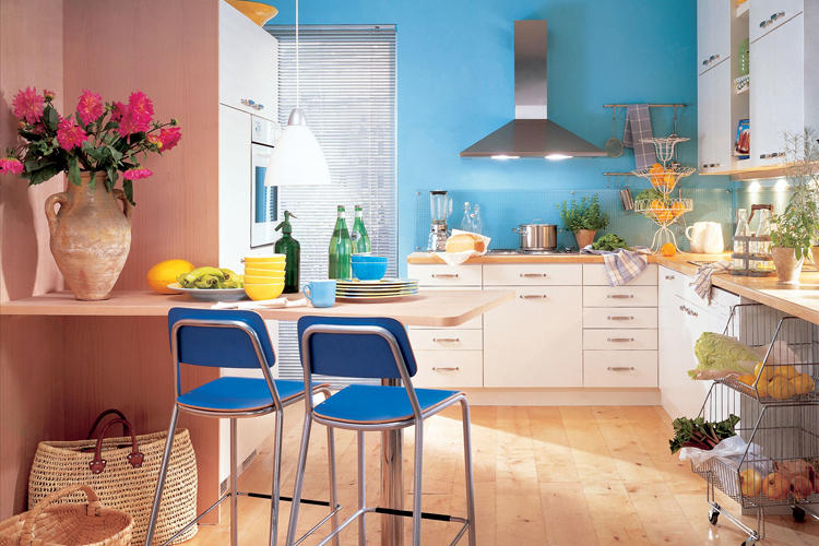 厨房实木柜门油烟去除妙招,厨房油烟熏黑怎么去除