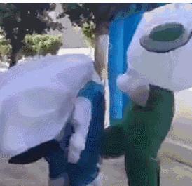 奈雪怼喜茶抄袭,奈雪喜茶们撕掉网红标签