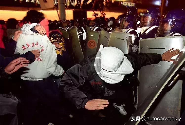 摩托车骑士服结构,摩托骑士装腔