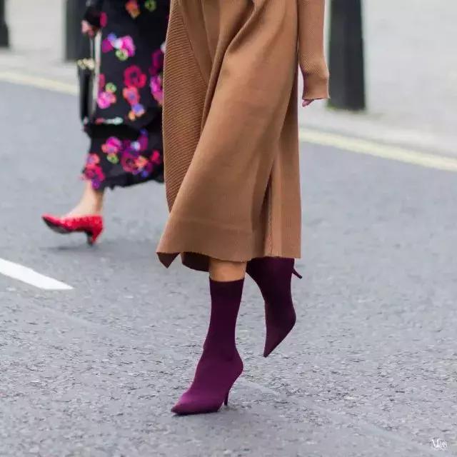 夏季小白鞋短靴洋气又高级,5款人气短靴时髦好看穿着又舒适