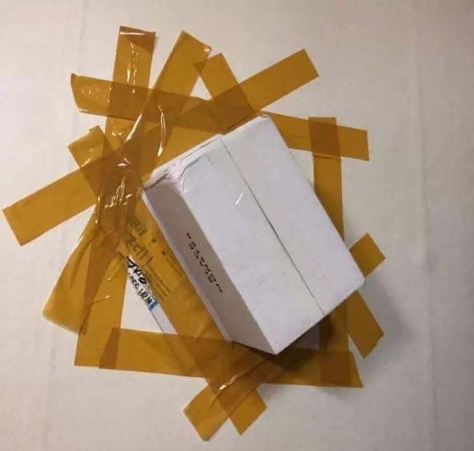 遇到蟑螂该怎么处理快速解决,捉到一只蟑螂怎么办