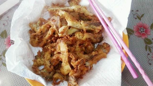 香煎茄饼怎么做好吃,香煎茄饼炒肉图解