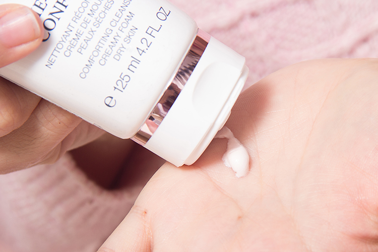 兰蔻化妆品旗舰店兰蔻粉水好用吗,兰蔻明星产品之兰蔻粉水使用测评