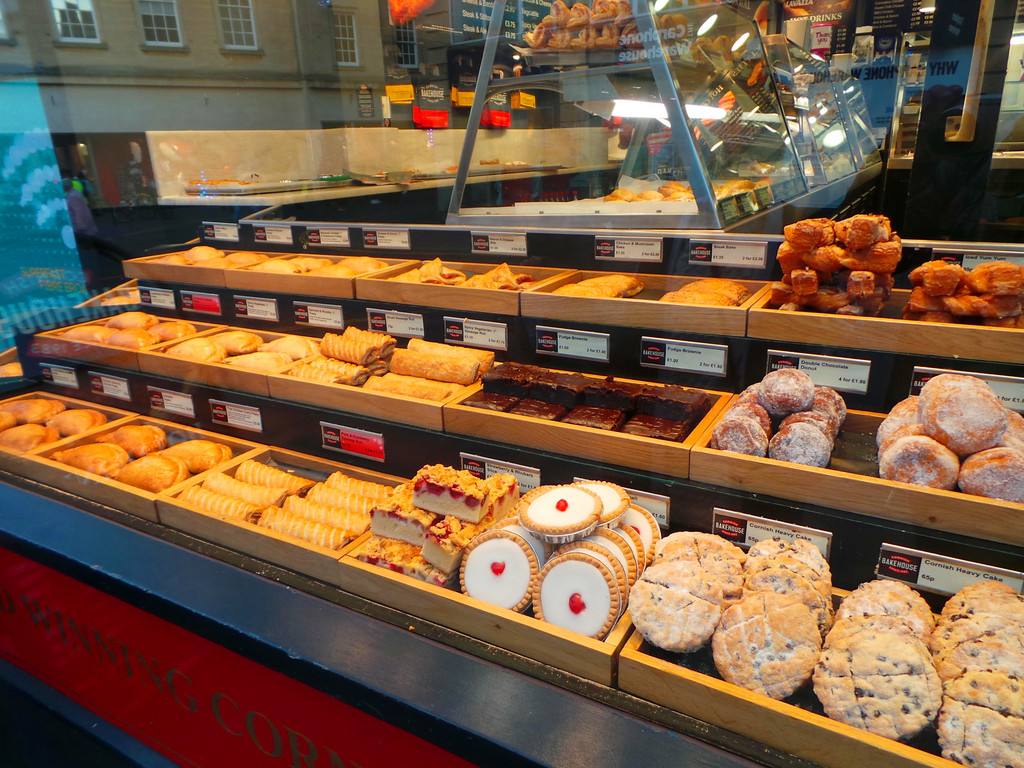 蛋糕店如何铺货柜,蛋糕展柜保养视频教程