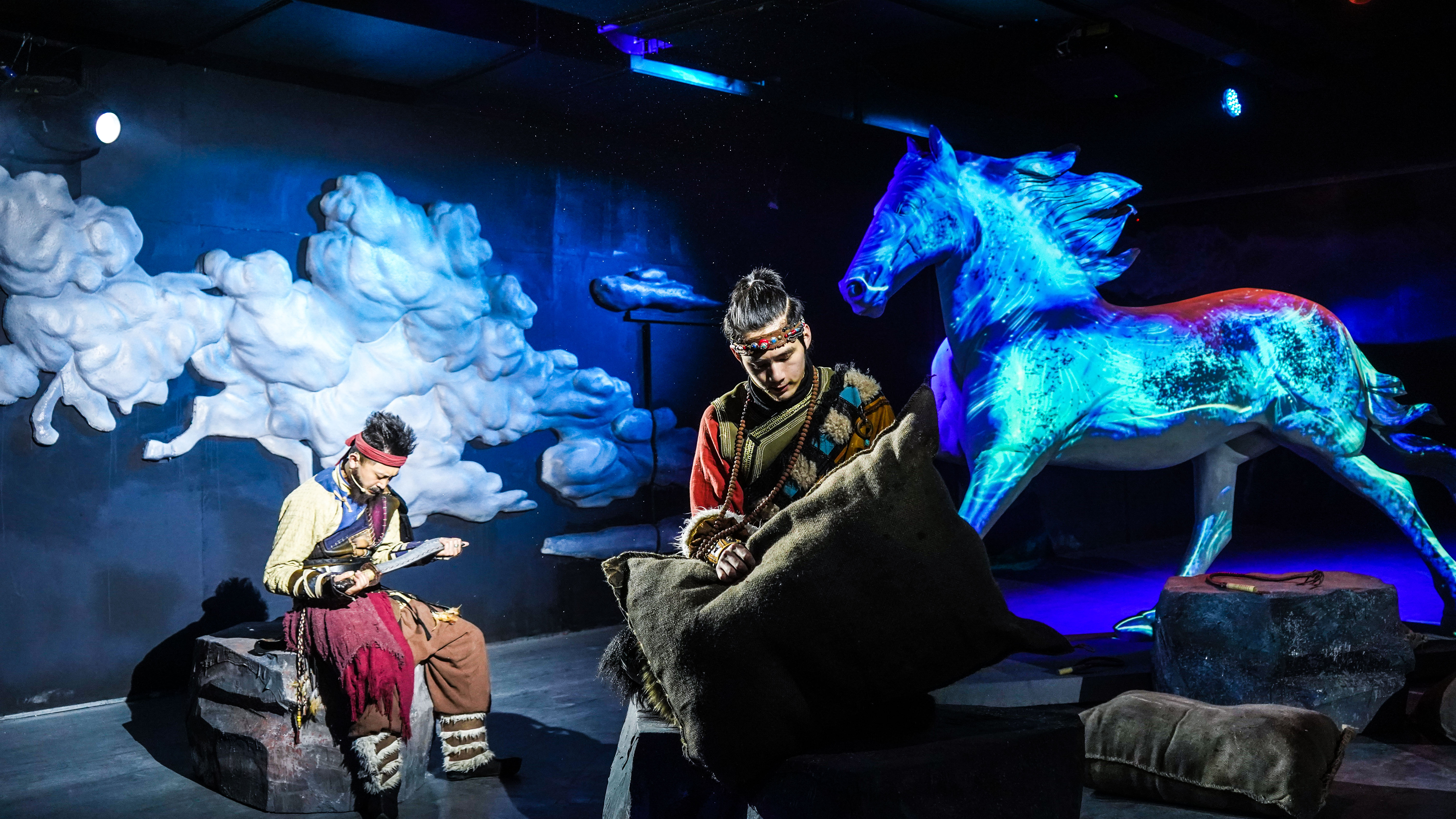 丽江，请给我一天时光，穿越千年纳西，寻迹万里马帮