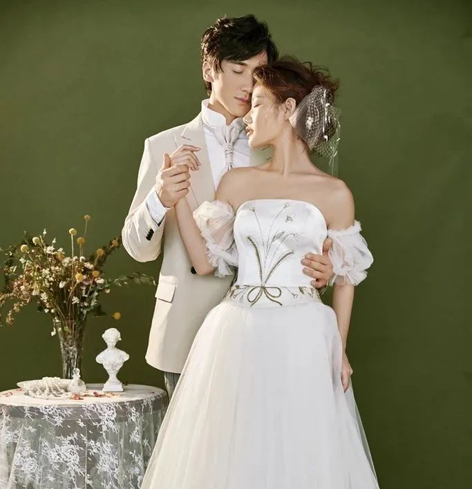 拍婚纱照要做哪些准备要注意什么,拍婚纱照需要准备的东西的清单