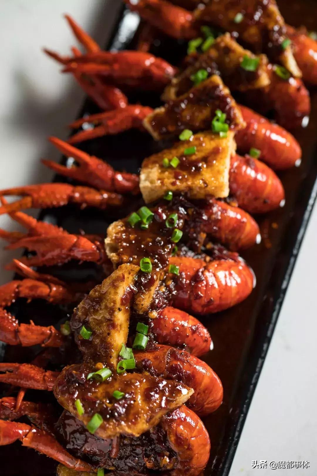 内蒙古秘汁烤全羊,烤全羊50斤