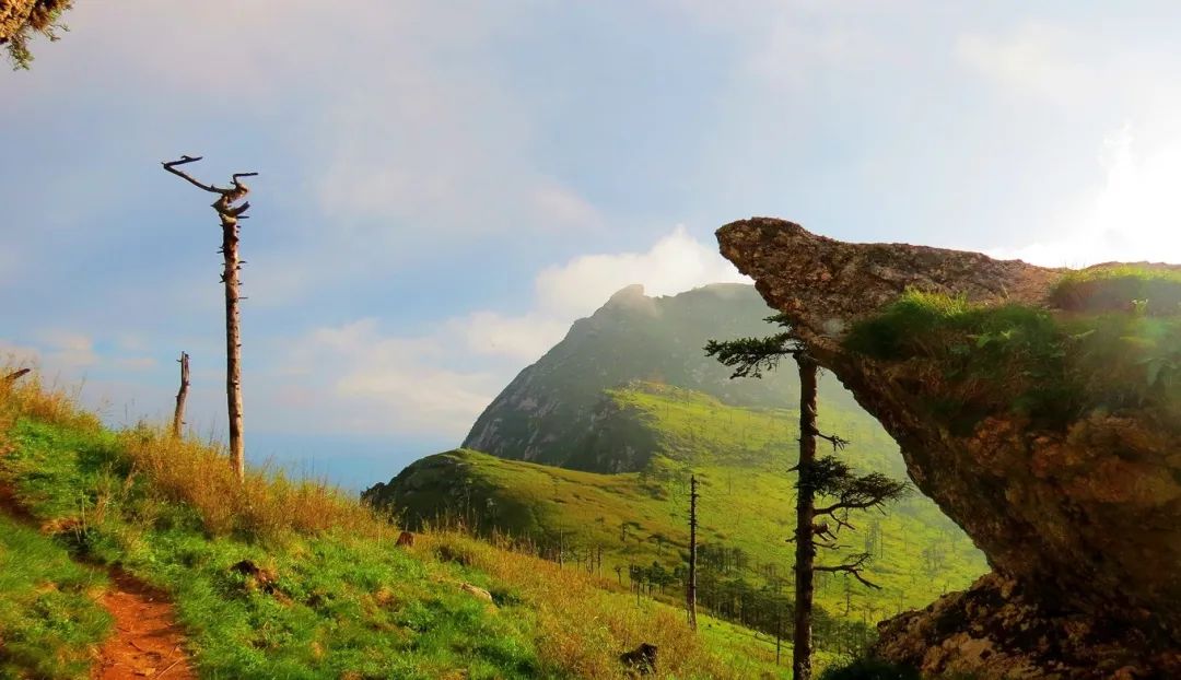一起爬山吗？西安这些山不仅野，还不要钱~