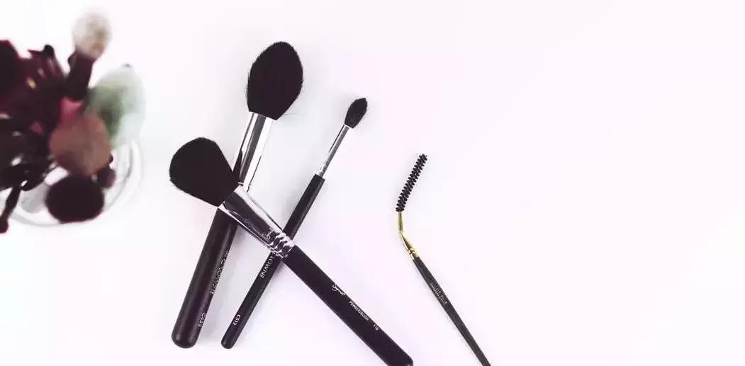 男性消费彩妆有哪些品牌,男生彩妆产品有哪些品牌