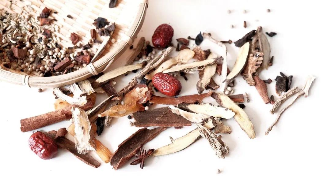 松山医话实说,松山医话讲述腹痛的故事