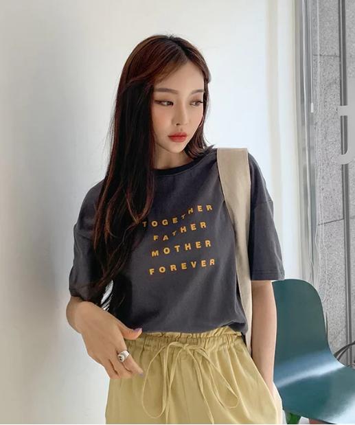 韩版时尚印花短袖t恤女装2022夏,韩版时尚潮流女装夏宽松版t恤