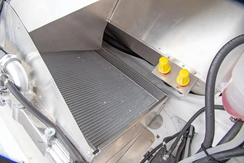 丰田gr雅力士改装拉力赛,丰田雅力士gr雪天漂移