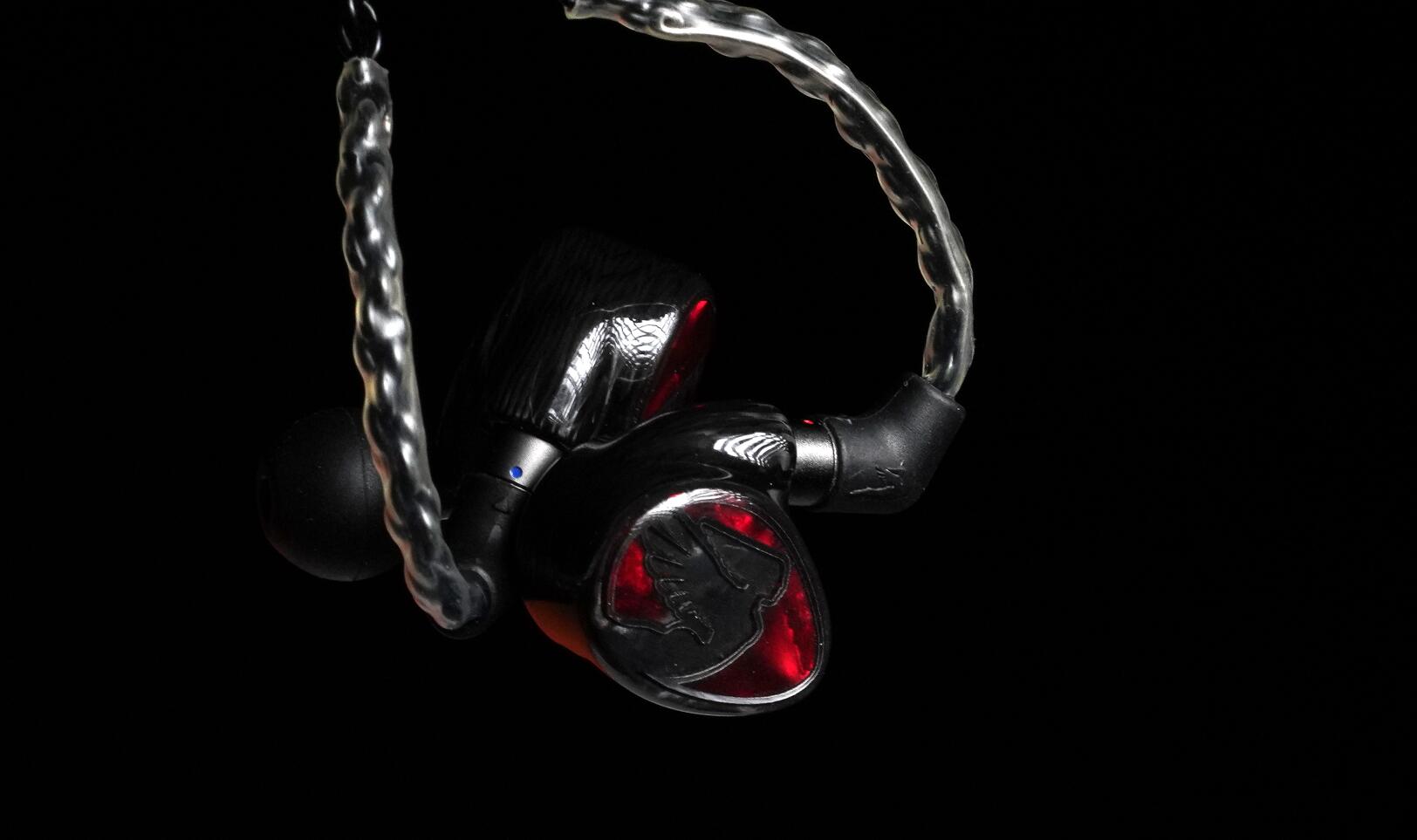 聊一下我喜欢的摇滚音乐以及适合听摇滚的耳机,*放播**器