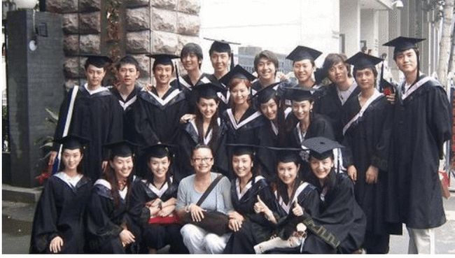 杨烁为什么这几年不红了,杨烁为什么突然不红了