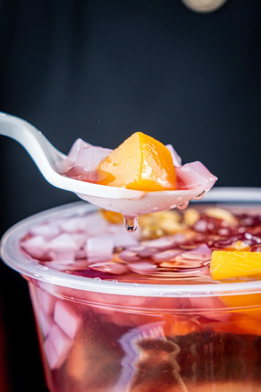 「卤林少堂主」2岁生日“虎”出新招,新品5元吃