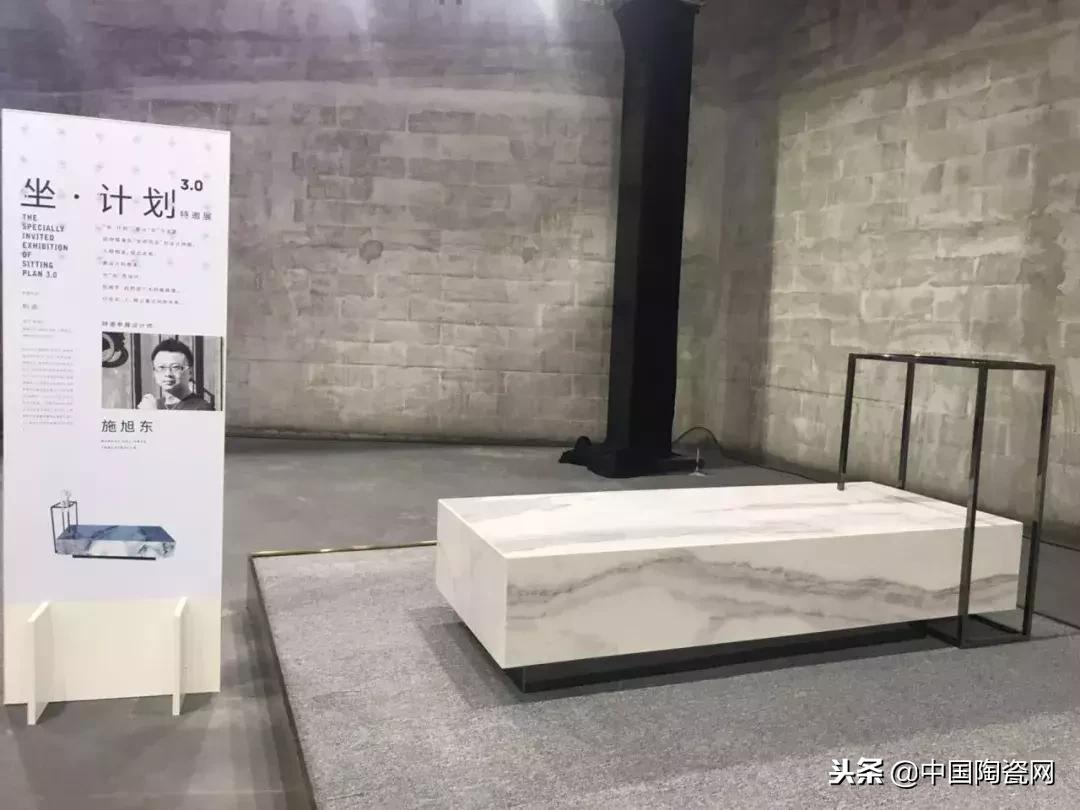 听说这里今年整装倒掉20多家，它还在这里搞2000人年会？