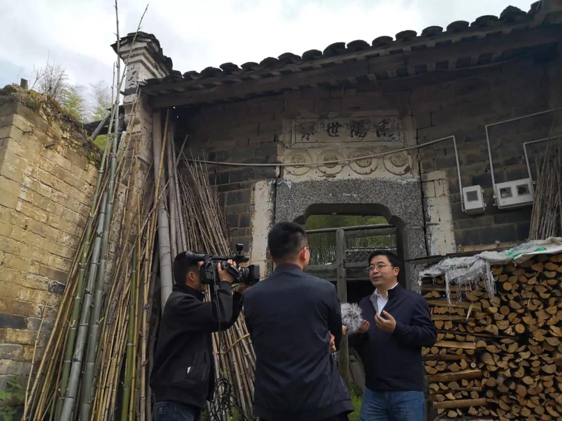 壮丽辉煌70年,大美天柱山之行